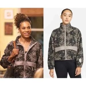 Nike Sportswear Grey/Black Floral Primaloft Oversize Fleece Jacket